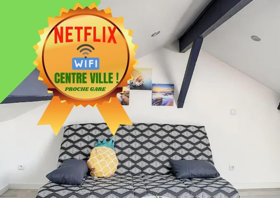 サン・クエンティンAtypique T1 Duplex - Wifi .Parking .Proche .Gareアパートメント エクステリア 写真